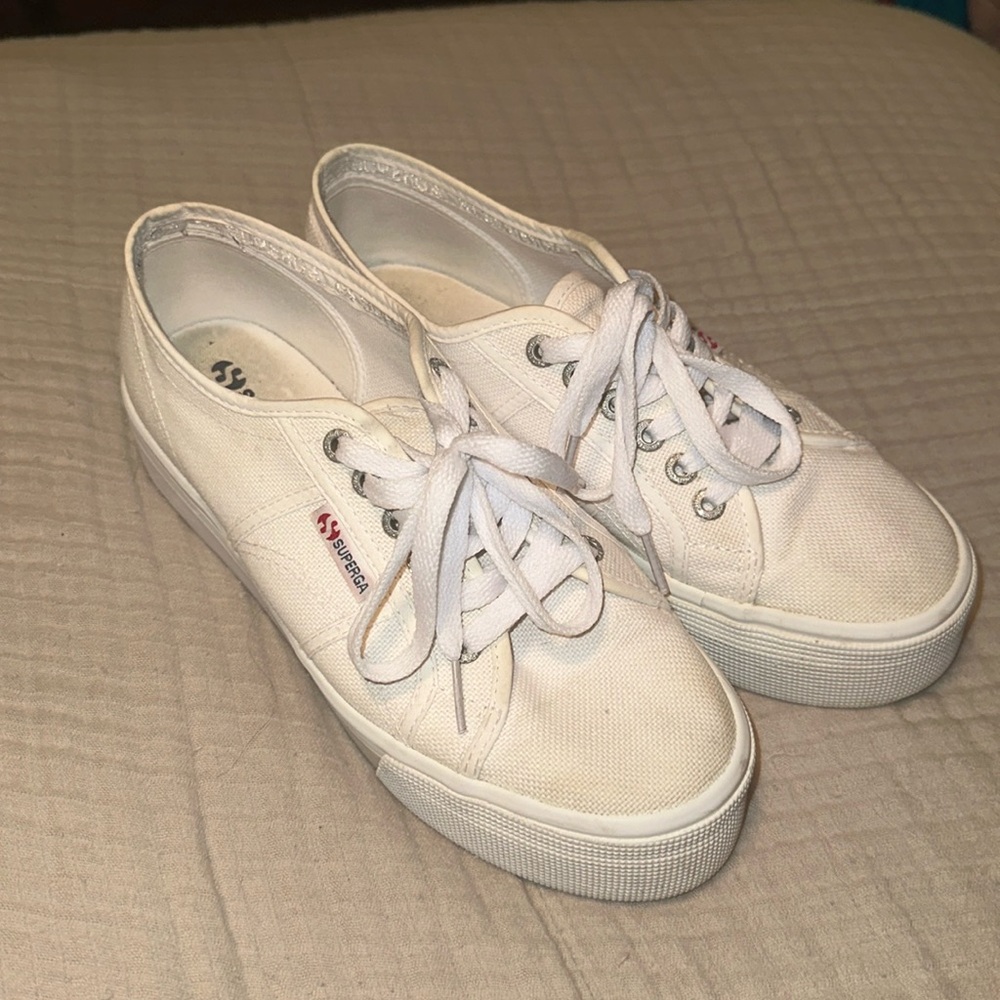 Superga 40
